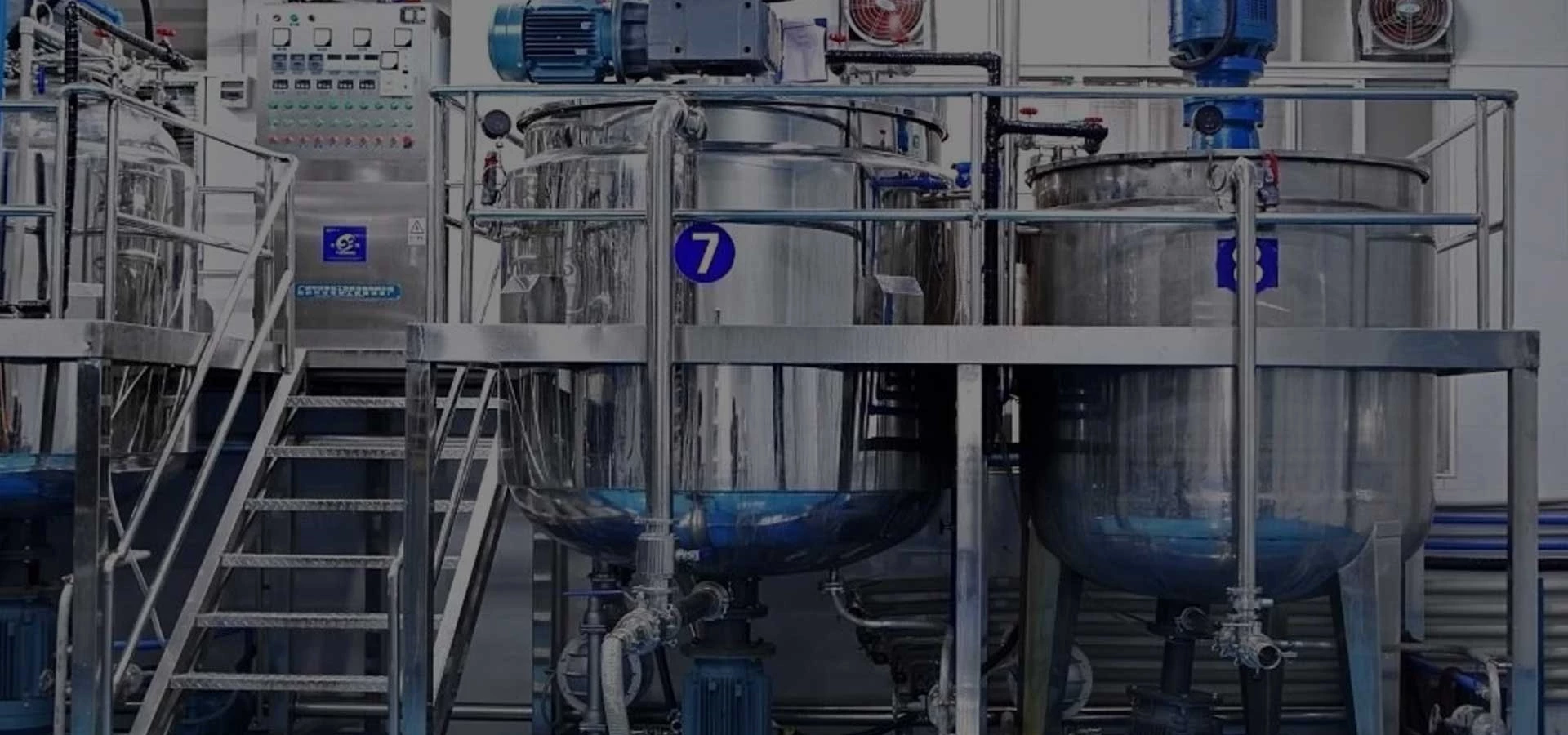 أكبر مجموعة لمصنعي الفازلين